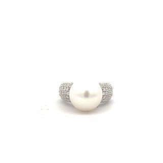 18CT WHITE GOLD DIAMOND BAND COCKTAIL RING PAVÉ SET WHITE SOUTH SEA PEARL AND BRILLIANT CUT DIAMONDS HAND CRAFTED