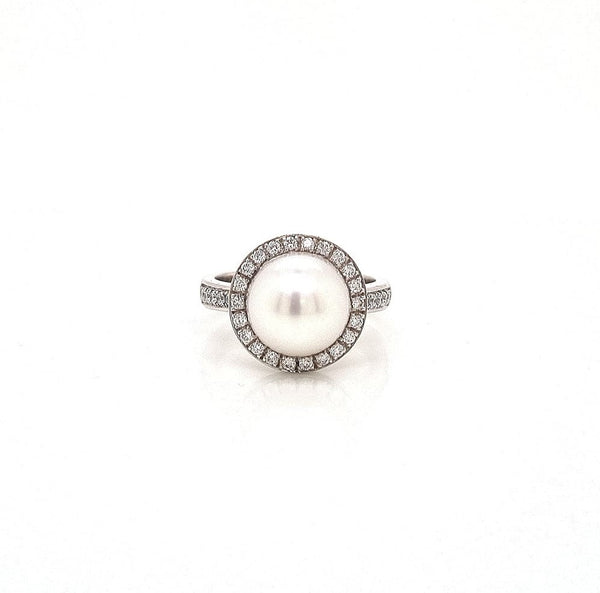 18CT WHITE GOLD HALO PAVÉ SET COCKTAIL RING SOUTH SEA PEARL AND BRILLIANT CUT DIAMONDS HAND CRAFTED